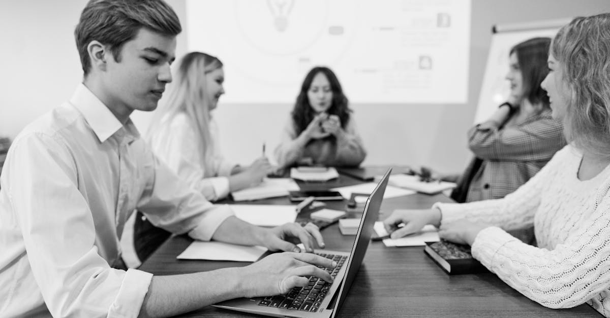 如何正确理解并尝试防止玩家使用游戏技术支持？