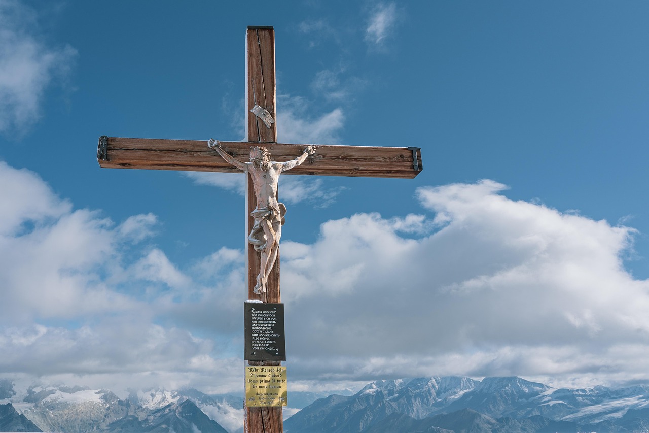 三网流量卡已实名- 龙港市注册代理记账广告